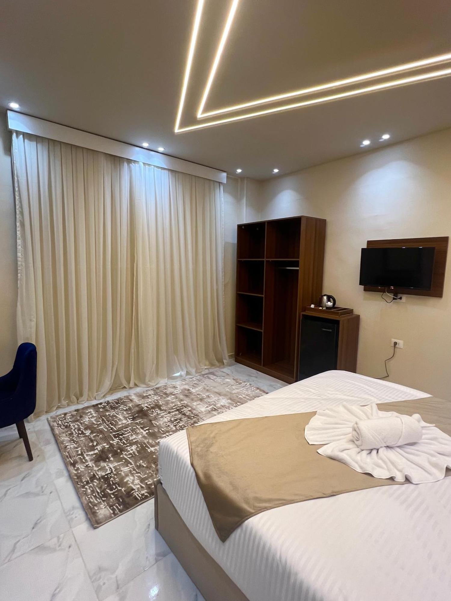 New Glamour Pyramids Hotel Kafrat al Jabal Exterior foto