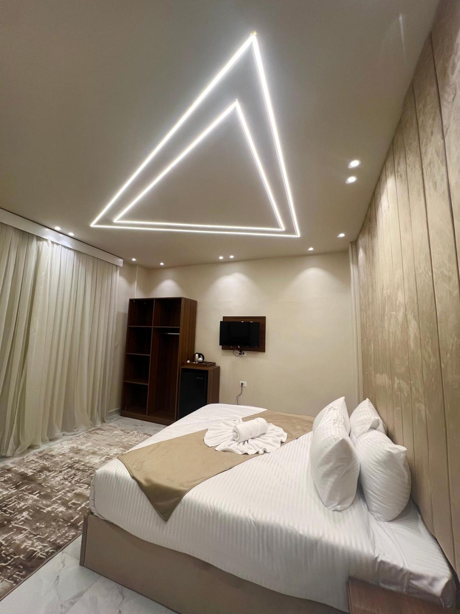 New Glamour Pyramids Hotel Kafrat al Jabal Exterior foto